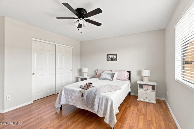 692 W HONEYSUCKLE Drive, Chandler, AZ 85248