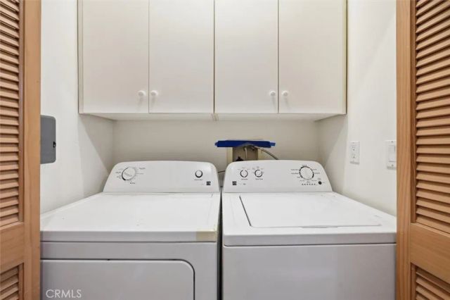 2406 Ocean Drive, Manhattan Beach, CA 90266