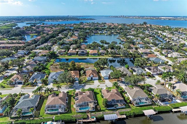 217 39TH STREET NE, Bradenton, FL 34208