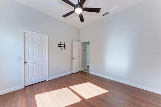 217 39TH STREET NE, Bradenton, FL 34208