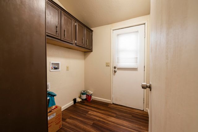 1131 Redwood Boulevard, Redding, CA 96003
