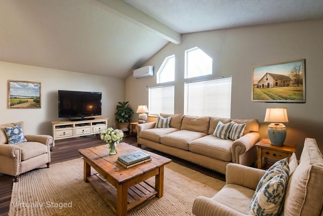 1131 Redwood Boulevard, Redding, CA 96003
