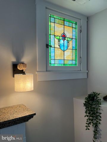 2301 W MOSHER ST, Baltimore, MD 21216