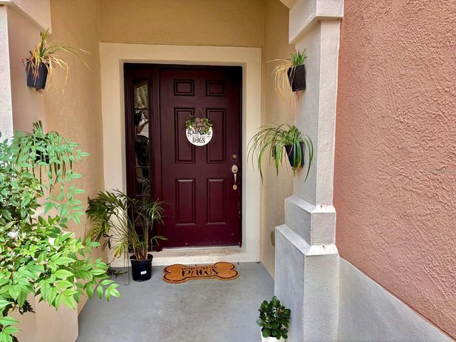 26618 CASTLEVIEW WAY, Wesley Chapel, FL 33544