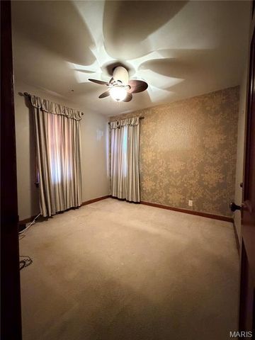 9233 Edna Street, Riverview, MO 63137