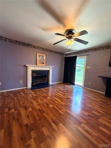 9233 Edna Street, Riverview, MO 63137