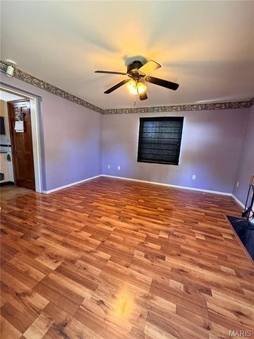 9233 Edna Street, Riverview, MO 63137
