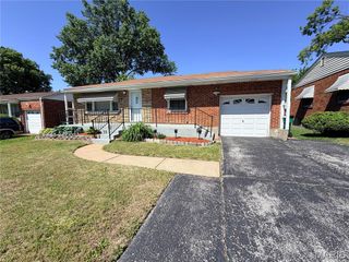 9233 Edna Street, Riverview, MO 63137