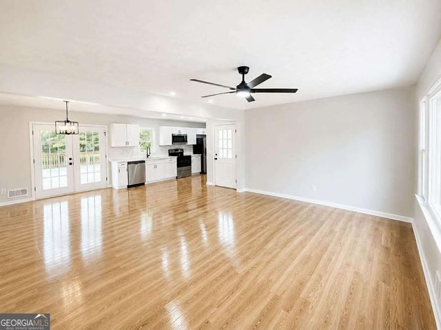 328 Dale Drive, Griffin, GA 30223