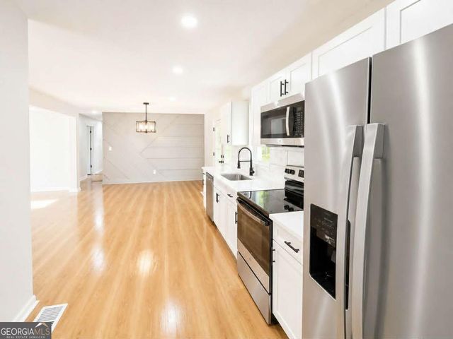 328 Dale Drive, Griffin, GA 30223