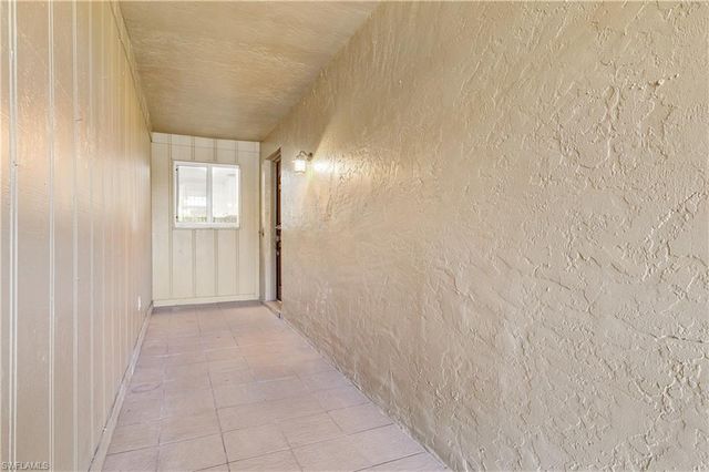 5597 Trellis LN, Fort Myers, FL 33919