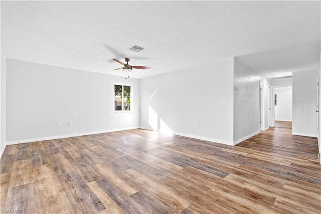 5597 Trellis LN, Fort Myers, FL 33919