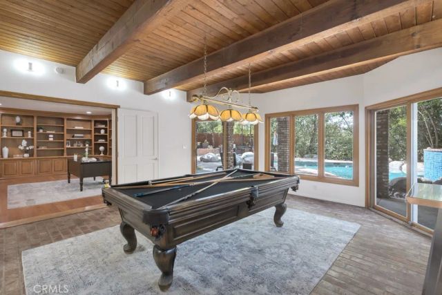 5025 Delita, Woodland Hills, CA 91364