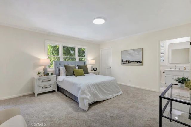 5025 Delita, Woodland Hills, CA 91364