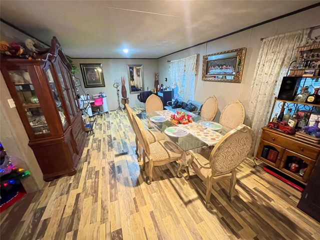 23719 Saxon Way, Hockley, TX 77447