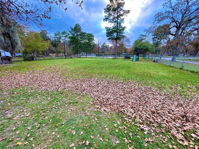 23719 Saxon Way, Hockley, TX 77447