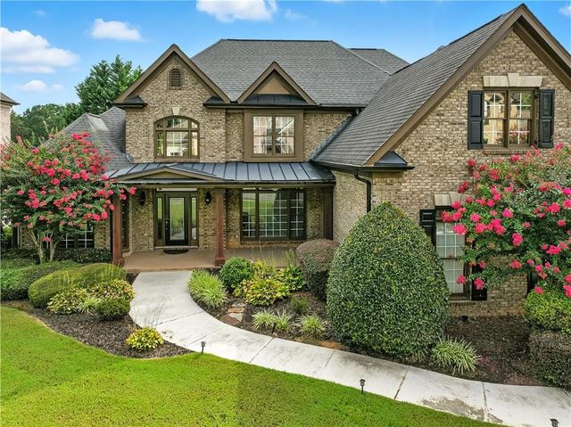 3925 Greenside Court, Dacula, GA 30019