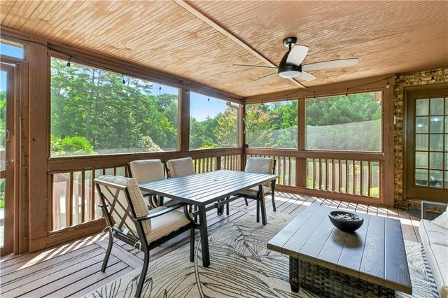 3925 Greenside Court, Dacula, GA 30019