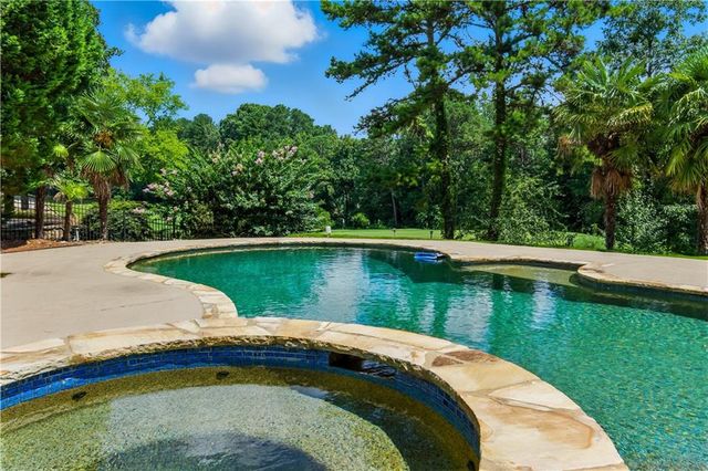 3925 Greenside Court, Dacula, GA 30019