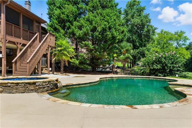 3925 Greenside Court, Dacula, GA 30019