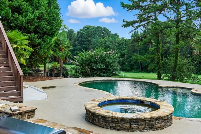 3925 Greenside Court, Dacula, GA 30019