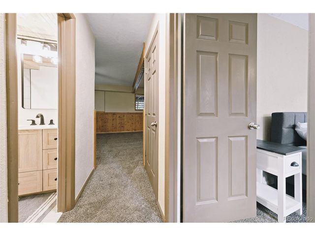961 Roland Dr, Bailey, CO 80421