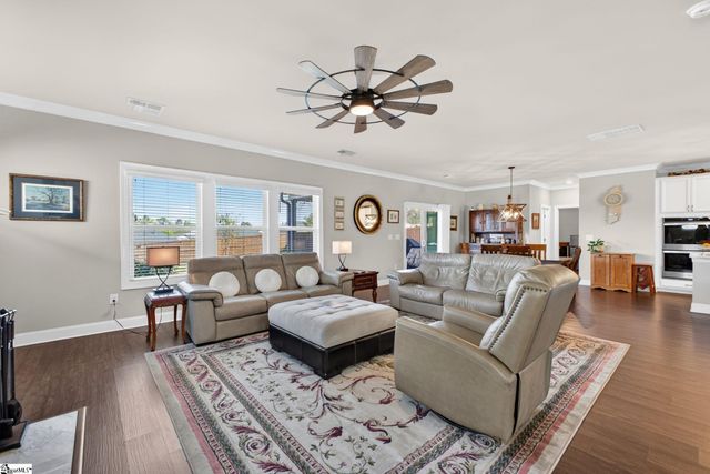 108 Graceful Sedge Way, Simpsonville, SC 29680