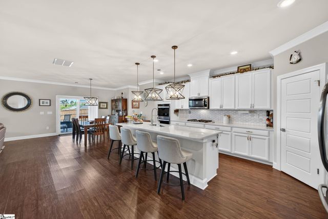 108 Graceful Sedge Way, Simpsonville, SC 29680