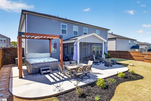108 Graceful Sedge Way, Simpsonville, SC 29680