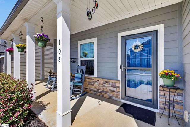 108 Graceful Sedge Way, Simpsonville, SC 29680