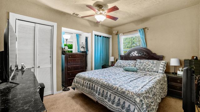 1629 W Poplar St, Stockton, CA 95203