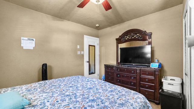 1629 W Poplar St, Stockton, CA 95203