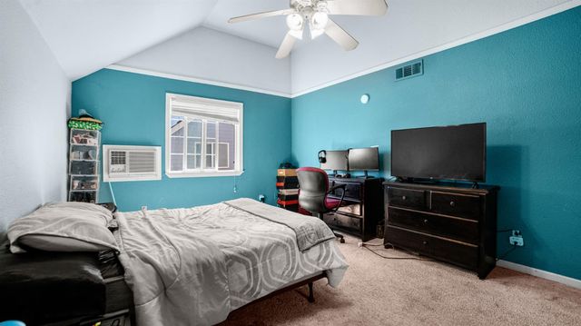1629 W Poplar St, Stockton, CA 95203