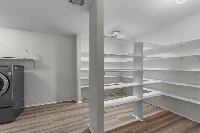 130 Siebert DR, Kyle, TX 78640