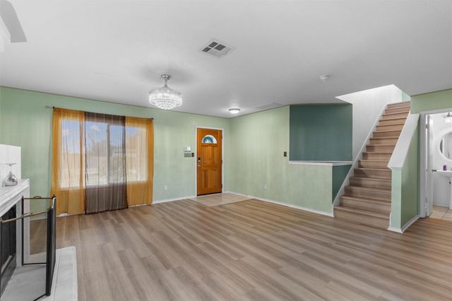 130 Siebert DR, Kyle, TX 78640