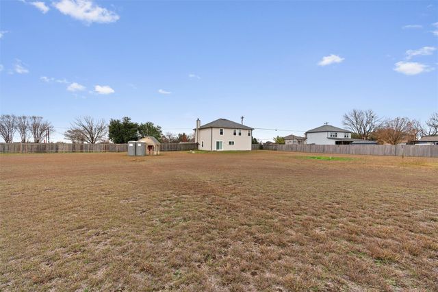 130 Siebert DR, Kyle, TX 78640