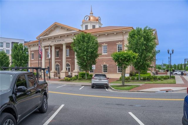 1074 Chastain Drive, Sugar Hill, GA 30518