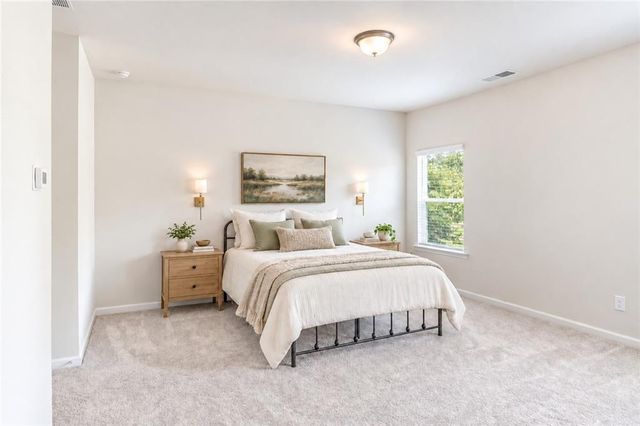 1074 Chastain Drive, Sugar Hill, GA 30518