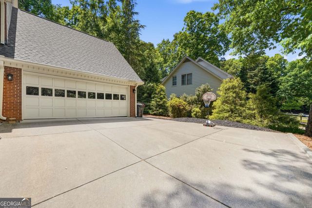 435 Lofty Lane, Roswell, GA 30076