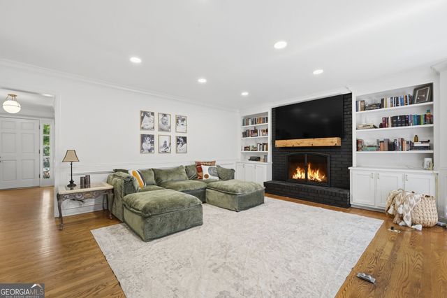 435 Lofty Lane, Roswell, GA 30076