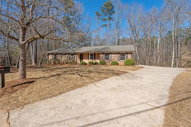 5200 Goldcup Court, Douglasville, GA 30135