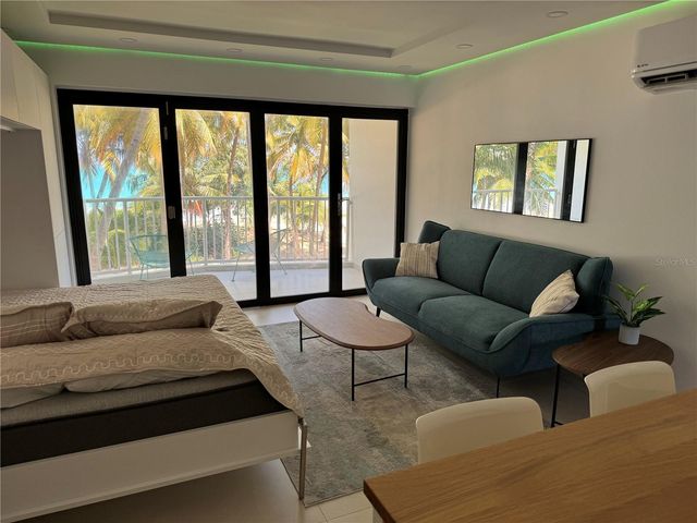 4633 Avenida Isla Verde CASTILLO DEL MAR, Carolina, PR 00979