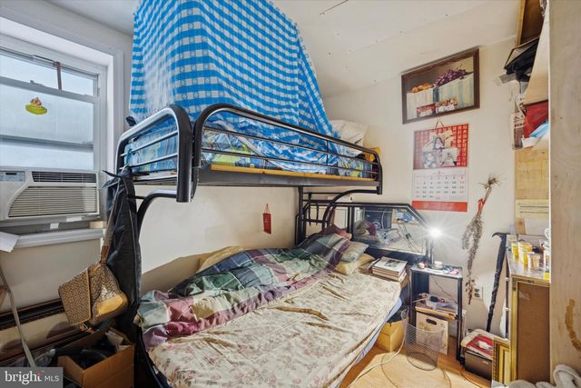 274 S 20TH ST, Philadelphia, PA 19103