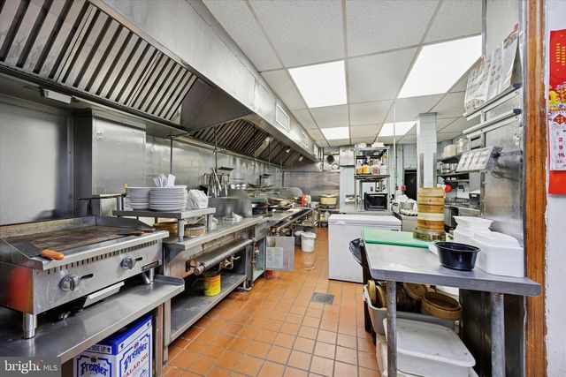 274 S 20TH ST, Philadelphia, PA 19103