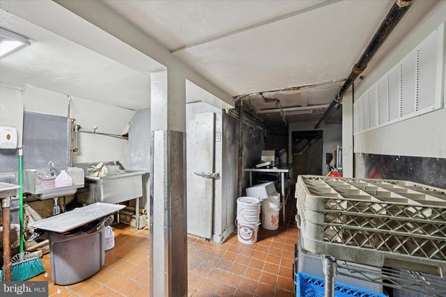 274 S 20TH ST, Philadelphia, PA 19103