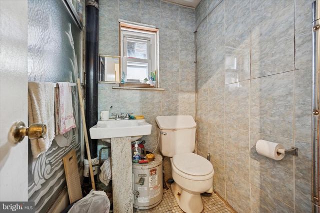 274 S 20TH ST, Philadelphia, PA 19103