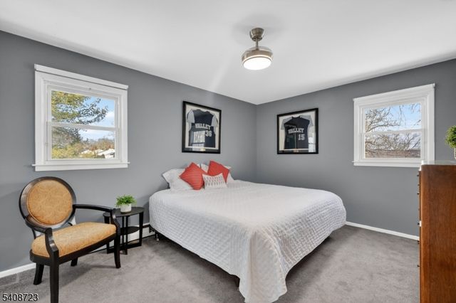 90 Birchwood Ter, Wayne Twp., NJ 07470