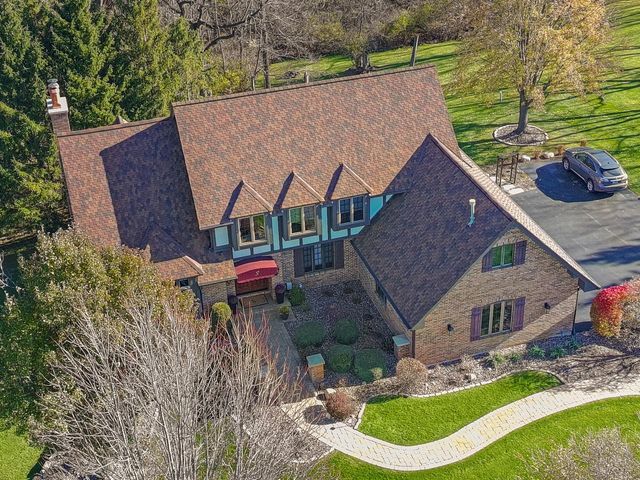 N3026 Lake Forest CIRCLE, Lake Geneva, WI 53147