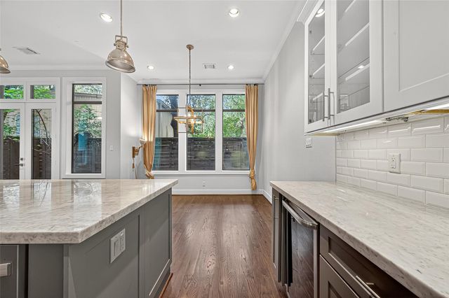 11012 Avenu Malkenu Avenue, Houston, TX 77043