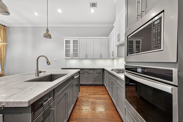 11012 Avenu Malkenu Avenue, Houston, TX 77043